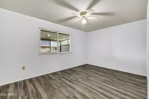 10024 W Lakeview Cir S, Sun City, AZ 85351 - Photo 12