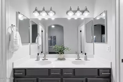 8814 W Shaw Butte Drive, Peoria, AZ 85345 - Photo 36