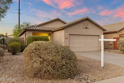 8814 W Shaw Butte Drive, Peoria, AZ 85345 - Photo 6