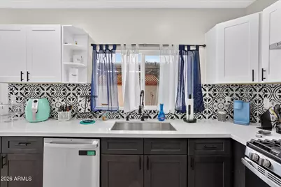 2334 W Augusta Avenue, Phoenix, AZ 85021 - Photo 20