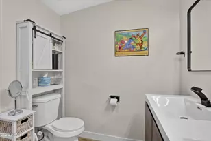 2334 W Augusta Ave, Phoenix, AZ 85021 - Photo 48