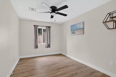 2334 W Augusta Avenue, Phoenix, AZ 85021 - Photo 40