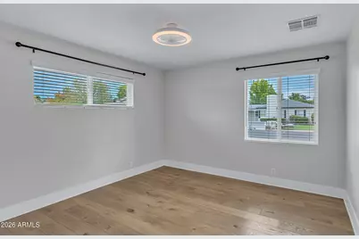 128 E Myrtle Avenue, Phoenix, AZ 85020 - Photo 26