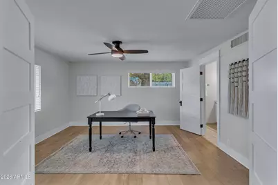128 E Myrtle Avenue, Phoenix, AZ 85020 - Photo 20