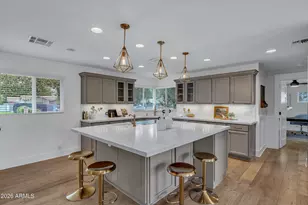 128 E Myrtle Ave, Phoenix, AZ 85020 - Photo 10