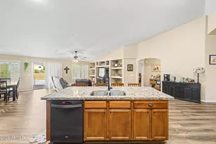 3672 N Crane Pl, Casa Grande, AZ 85122 - Photo 10