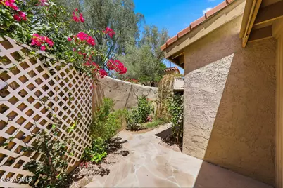 4540 N 44th Street #3, Phoenix, AZ 85018 - Photo 24