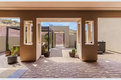 1816 E Fortune Drive, Phoenix, AZ 85086 - Photo 2