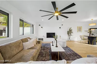 1315 E Echo Lane, Phoenix, AZ 85020 - Photo 14