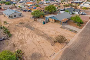 10577 W Fernando Dr, Arizona City, AZ 85123 - Photo 4