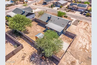 10577 W Fernando Drive, Arizona City, AZ 85123 - Photo 12