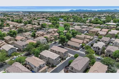 2898 S Hansen Drive, Gilbert, AZ 85295 - Photo 44