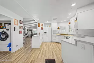 3104 E Broadway Rd, Mesa, AZ 85204 - Photo 20