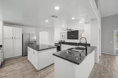 26052 S Glenburn Drive, Sun Lakes, AZ 85248 - Photo 4