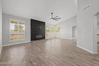 26052 S Glenburn Drive, Sun Lakes, AZ 85248 - Photo 6