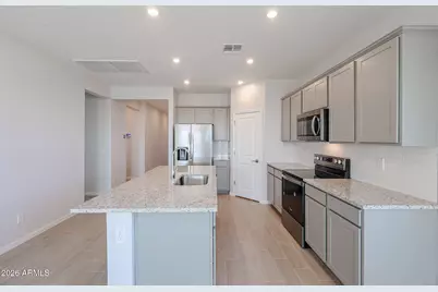 18276 W Sand Hills Drive, Surprise, AZ 85387 - Photo 8