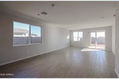 18276 W Sand Hills Drive, Surprise, AZ 85387 - Photo 6