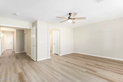 15938 W Post Drive, Surprise, AZ 85374 - Photo 6