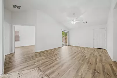 43924 W Cahill Drive, Maricopa, AZ 85138 - Photo 8