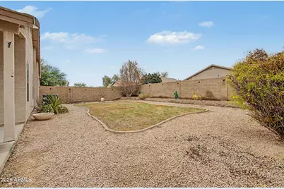 43924 W Cahill Drive, Maricopa, AZ 85138 - Photo 30