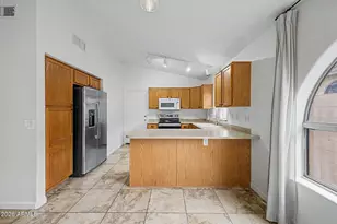 43924 W Cahill Dr, Maricopa, AZ 85138 - Photo 12