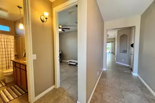 172 E Cres Pl, Chandler, AZ 85249 - Photo 2