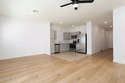 2169 W Harmont Drive, Phoenix, AZ 85021 - Photo 8