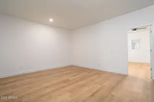 2169 W Harmont Dr, Phoenix, AZ 85021 - Photo 14