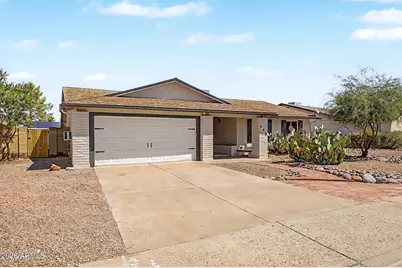 648 W Kilarea Avenue, Mesa, AZ 85210 - Photo 2