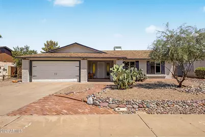 648 W Kilarea Avenue, Mesa, AZ 85210 - Photo 1