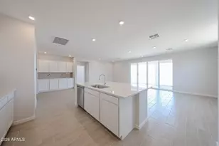 30104 W Windrose Dr, Buckeye, AZ 85396 - Photo 10