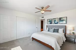 7252 E Oak St, Scottsdale, AZ 85257 - Photo 16