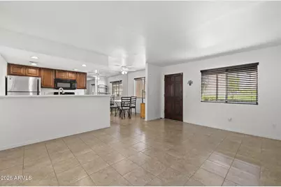 2228 E Campbell Avenue #114, Phoenix, AZ 85016 - Photo 10