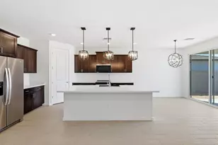 30575 W Hackberry Ln, Buckeye, AZ 85396 - Photo 4
