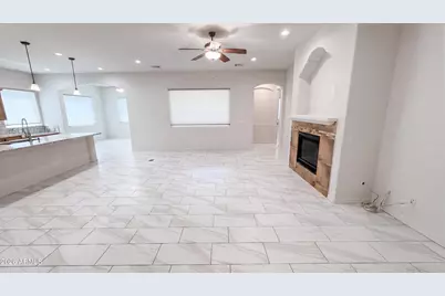 18112 W Mountain Sage Drive, Goodyear, AZ 85338 - Photo 8