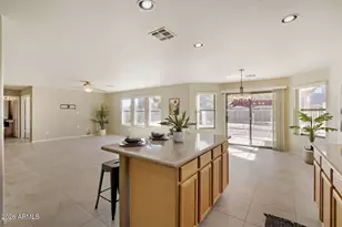 15567 W Crocus Dr, Surprise, AZ 85379 - Photo 8