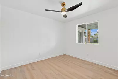 717 W Georgia Avenue, Phoenix, AZ 85013 - Photo 18