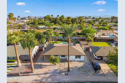 717 W Georgia Avenue, Phoenix, AZ 85013 - Photo 2