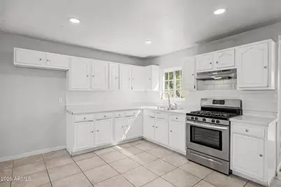 5633 N 63rd Drive, Glendale, AZ 85301 - Photo 8