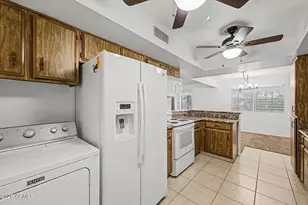 26609 S Trevino Dr, Sun Lakes, AZ 85248 - Photo 18
