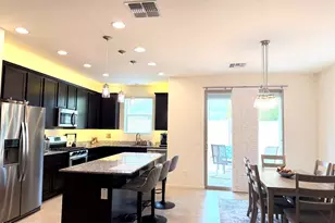 14344 W Desert Hollow Dr, Surprise, AZ 85387 - Photo 4