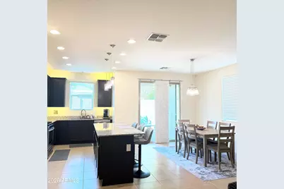 14344 W Desert Hollow Drive, Surprise, AZ 85387 - Photo 8