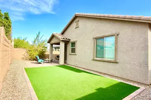 14344 W Desert Hollow Dr, Surprise, AZ 85387 - Photo 32