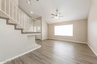 11317 N 92nd Avenue, Peoria, AZ 85345 - Photo 4