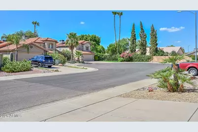 4616 E Danbury Road, Phoenix, AZ 85032 - Photo 6