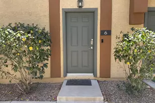 2727 N Price Rd, Chandler, AZ 85224 - Photo 2