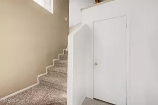 700 E Mesquite Cir, Tempe, AZ 85288 - Photo 6