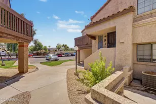 700 E Mesquite Cir, Tempe, AZ 85288 - Photo 4