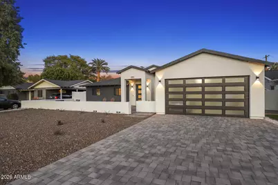 3031 N 52nd Street, Phoenix, AZ 85018 - Photo 1
