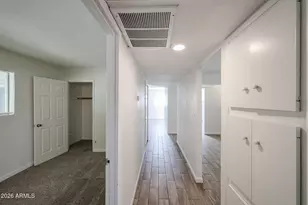 3119 W Country Gables Dr, Phoenix, AZ 85053 - Photo 30